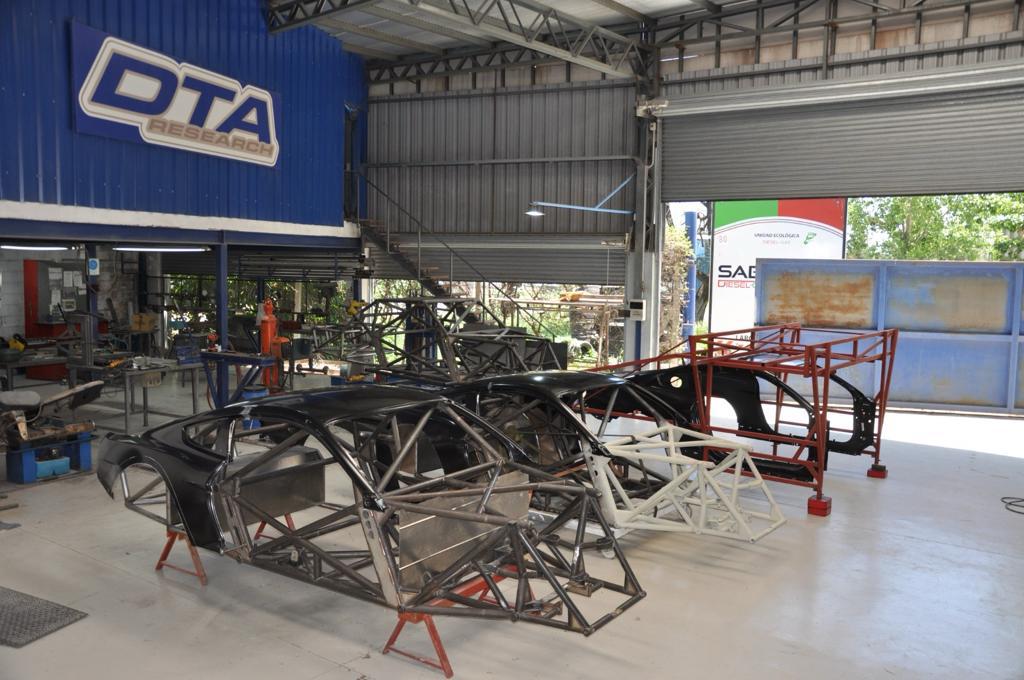 Los Mustang que está armando el DTA Racing: WhatsApp Image 2024-01-08 at 17.01.06.jpeg